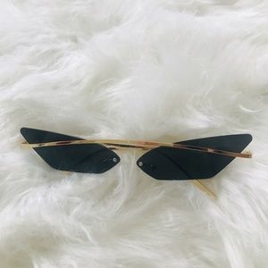 Rimless Geometric Sunglasses 🕶